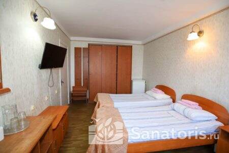 Стандартный двухместный 2-й категории 2К2м1кС4