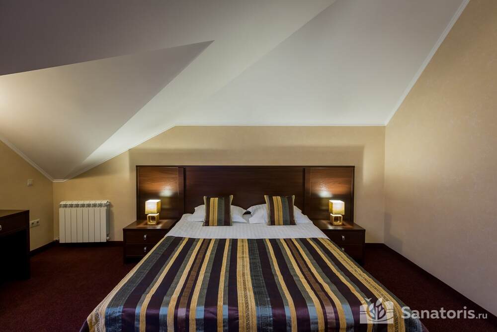 Делюкс Мансарда