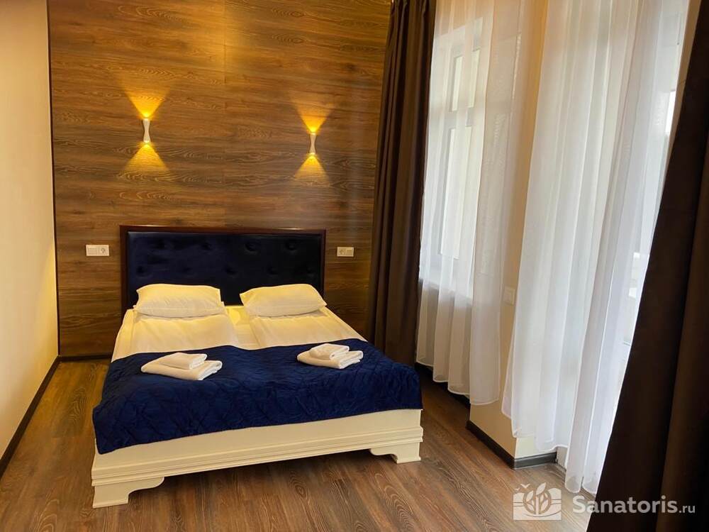 4х мест. Люкс Премиум с балконом и видом на море