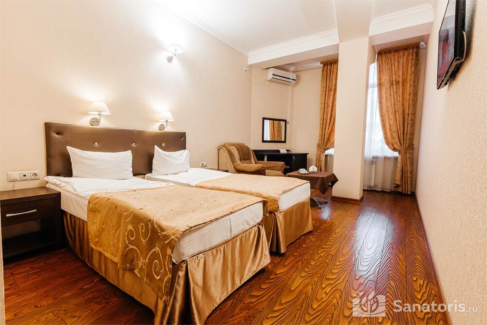 Стандарт-Эконом с завтраком и парковкой