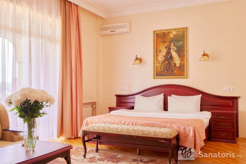 Студио с балконом