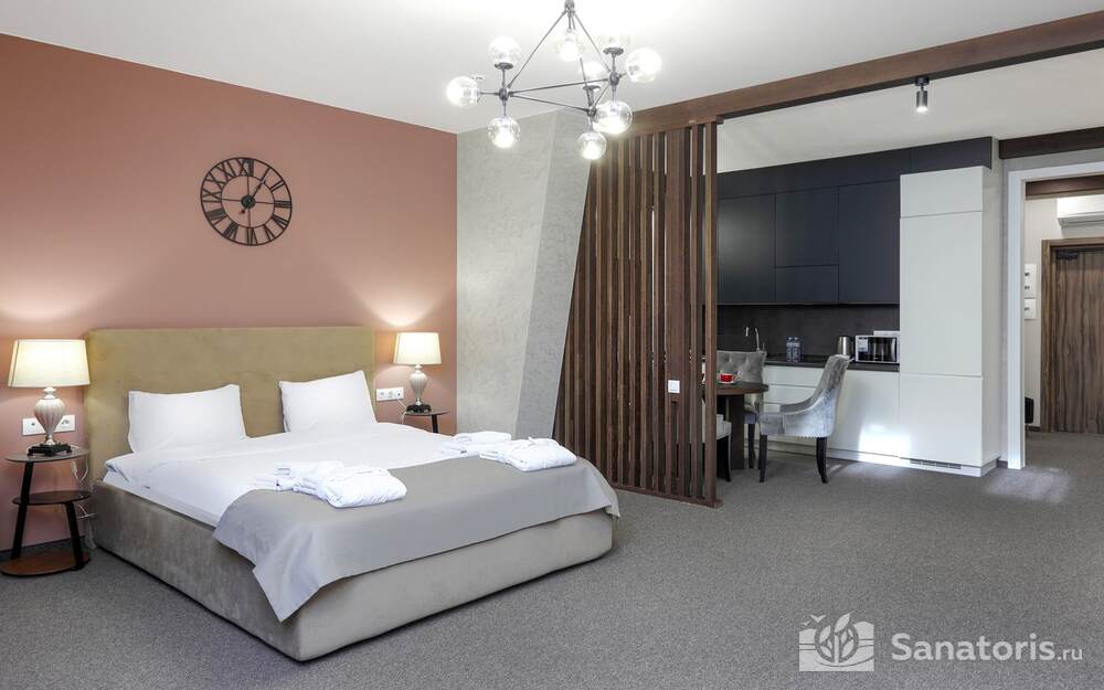 Студия Делюкс