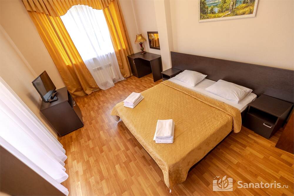 Люкс 3-х комн. с балконом