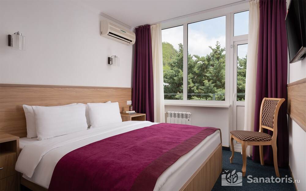 Стандарт с балконом